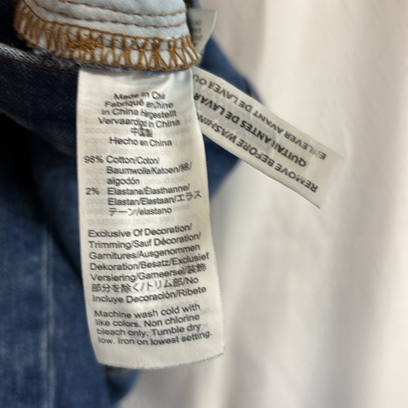 Madewell Women’s The Perfect Vintage Crop Jean - Picture 13 of 14
